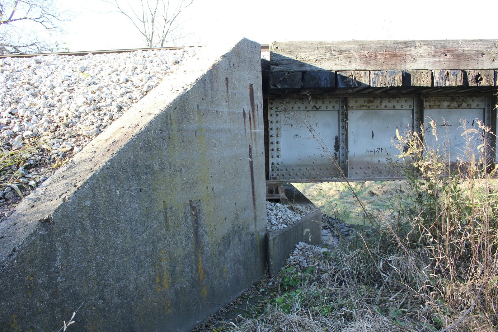 West abutment